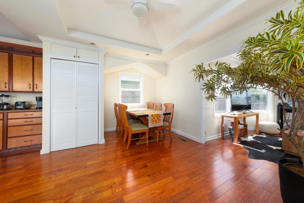 Spacious Renovated Petaluma Home- Pool Table, Fire Pit, Parking Buitenkant foto