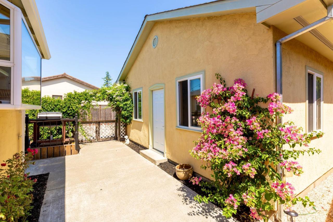 Spacious Renovated Petaluma Home- Pool Table, Fire Pit, Parking Buitenkant foto